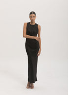 DRESSES/JUMPSUITS New York Midi Dress in Black Cali Dreaming