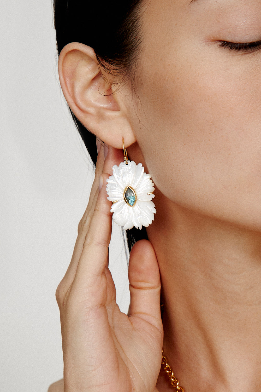 JEWELRY MAGNOLIA EARRINGS Chan Luu