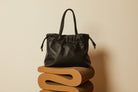 HANDBAGS ASISI TOTE IN BLACK Lemiz