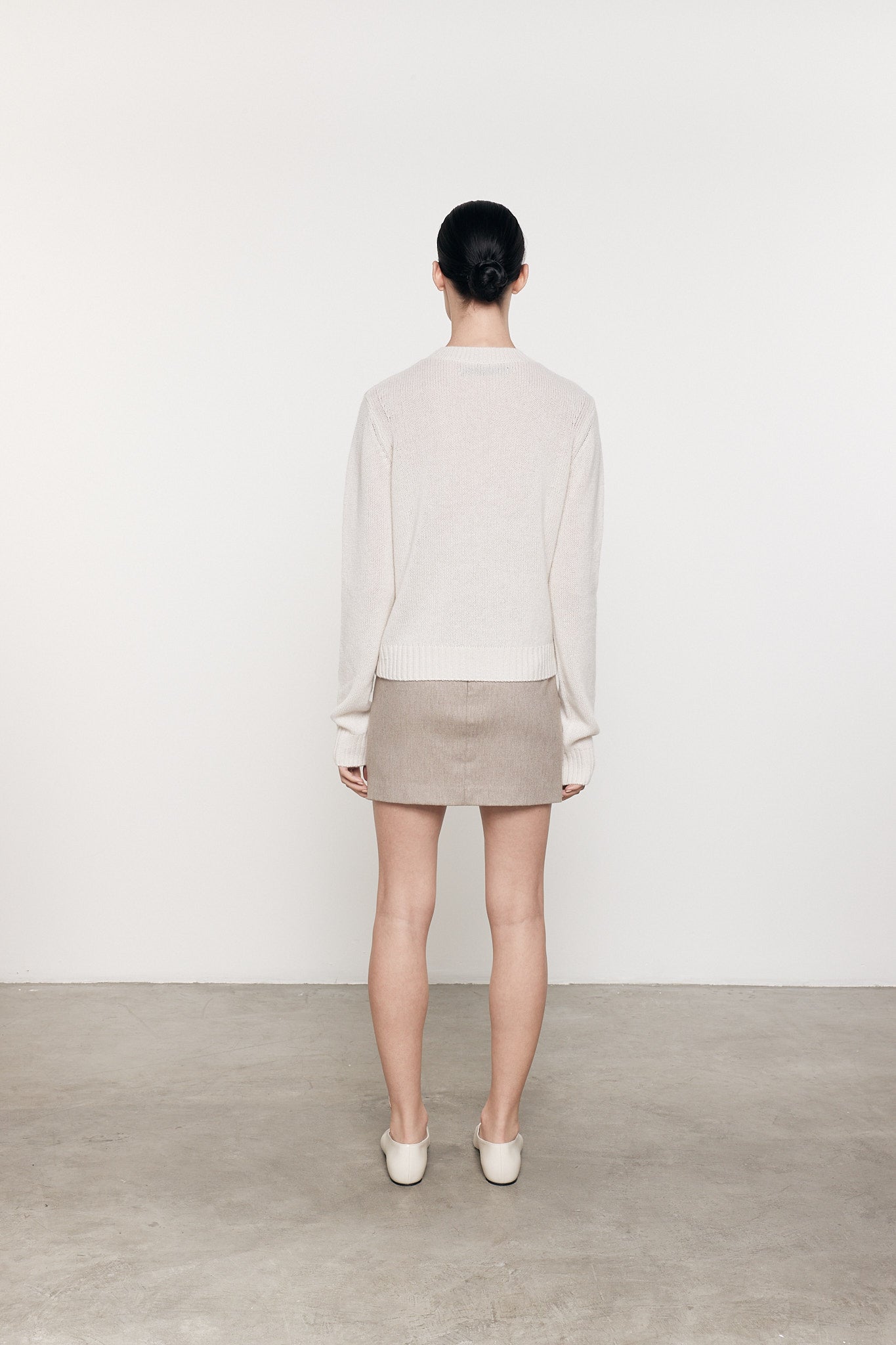 SWEATERS Cashmere Easy Long Sweater in Chalk Enza Costa