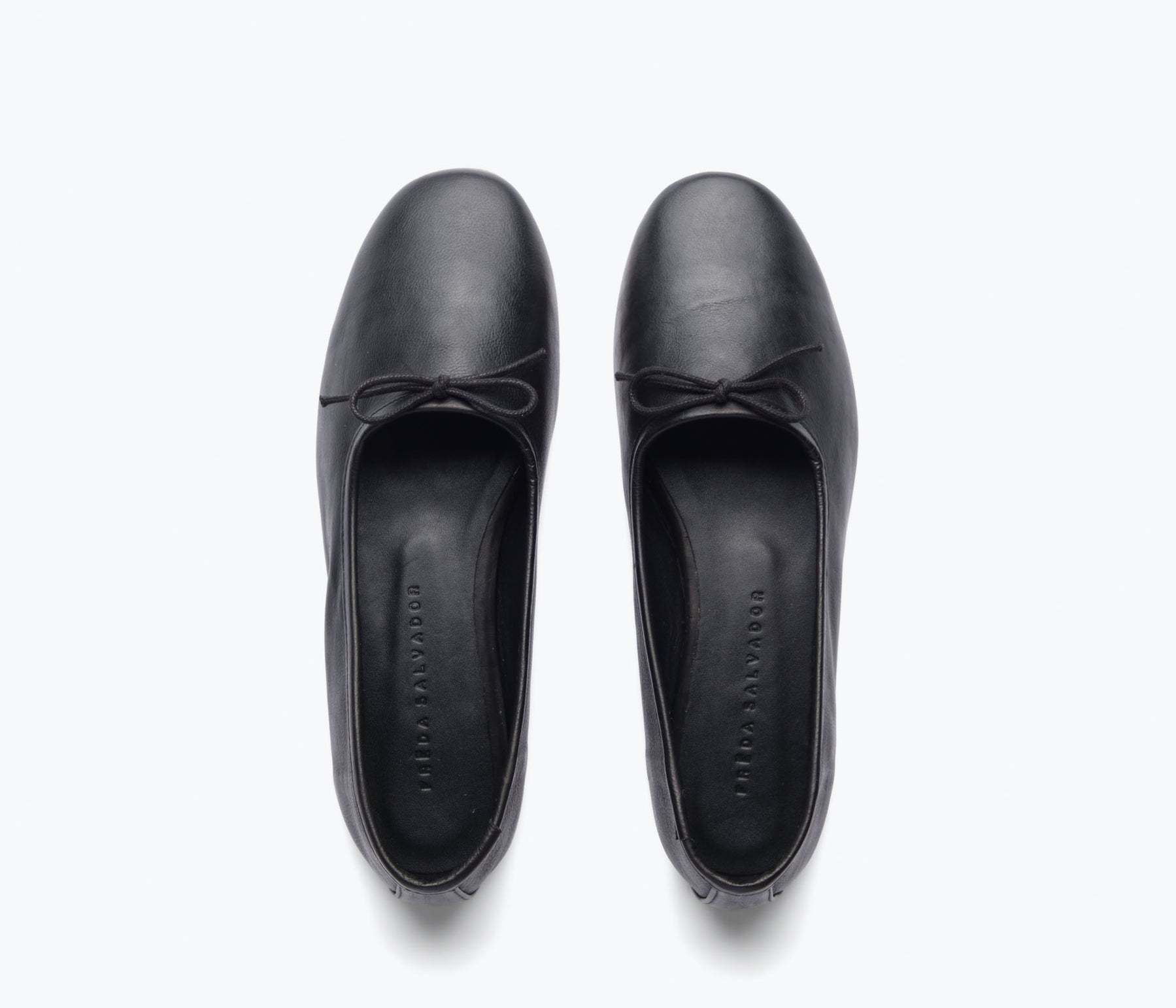 SHOES ROMA FLAT IN BLACK Freda Salvador