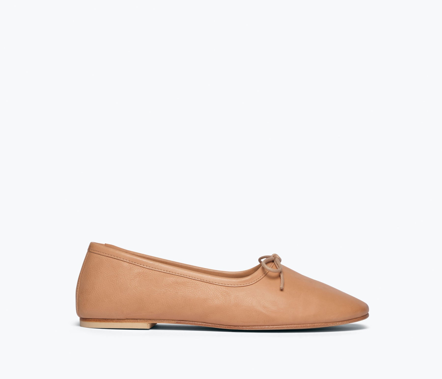 SHOES Roma Flat in Camel Freda Salvador