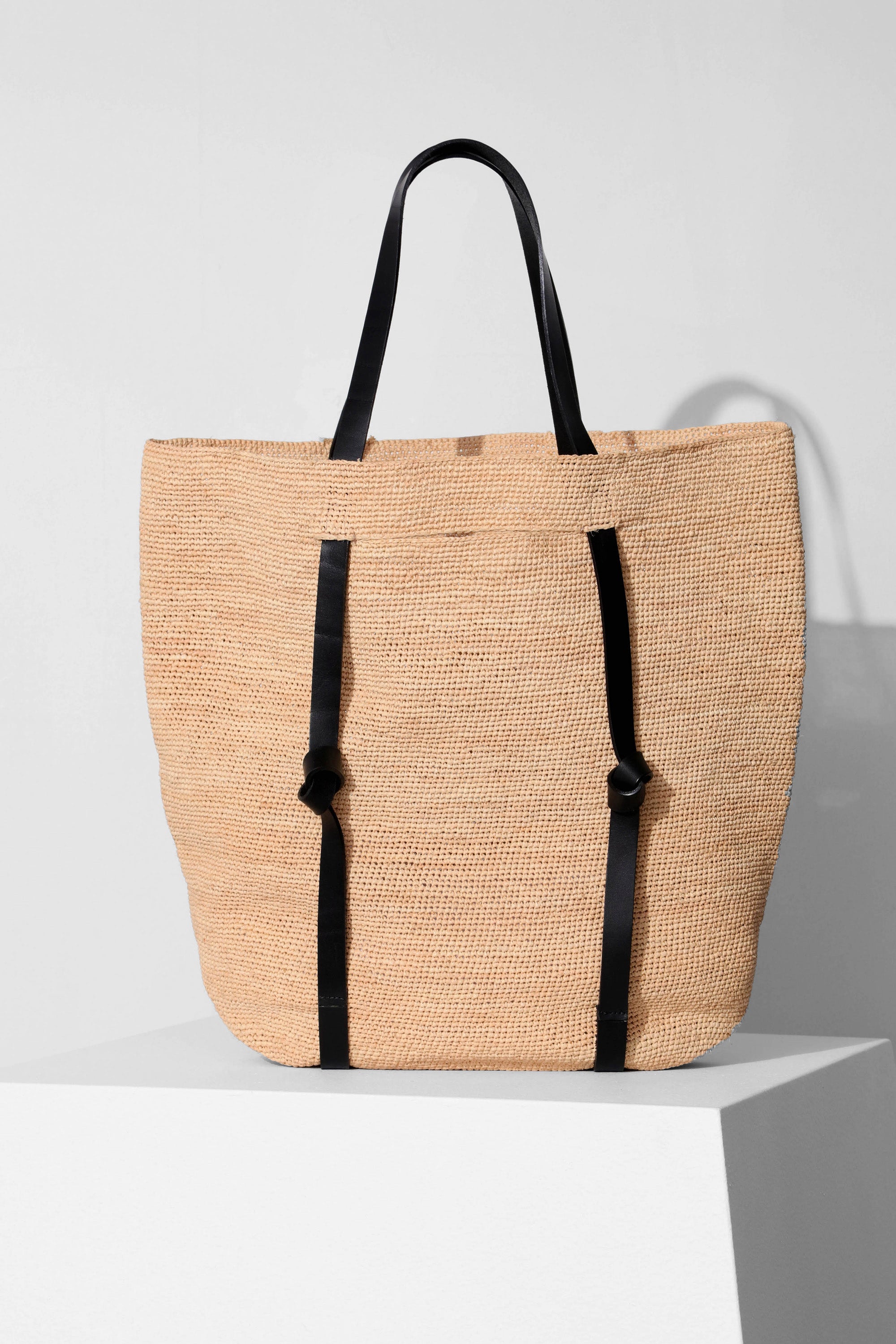 HATS Tanner Bag in Natural Janessa Leone